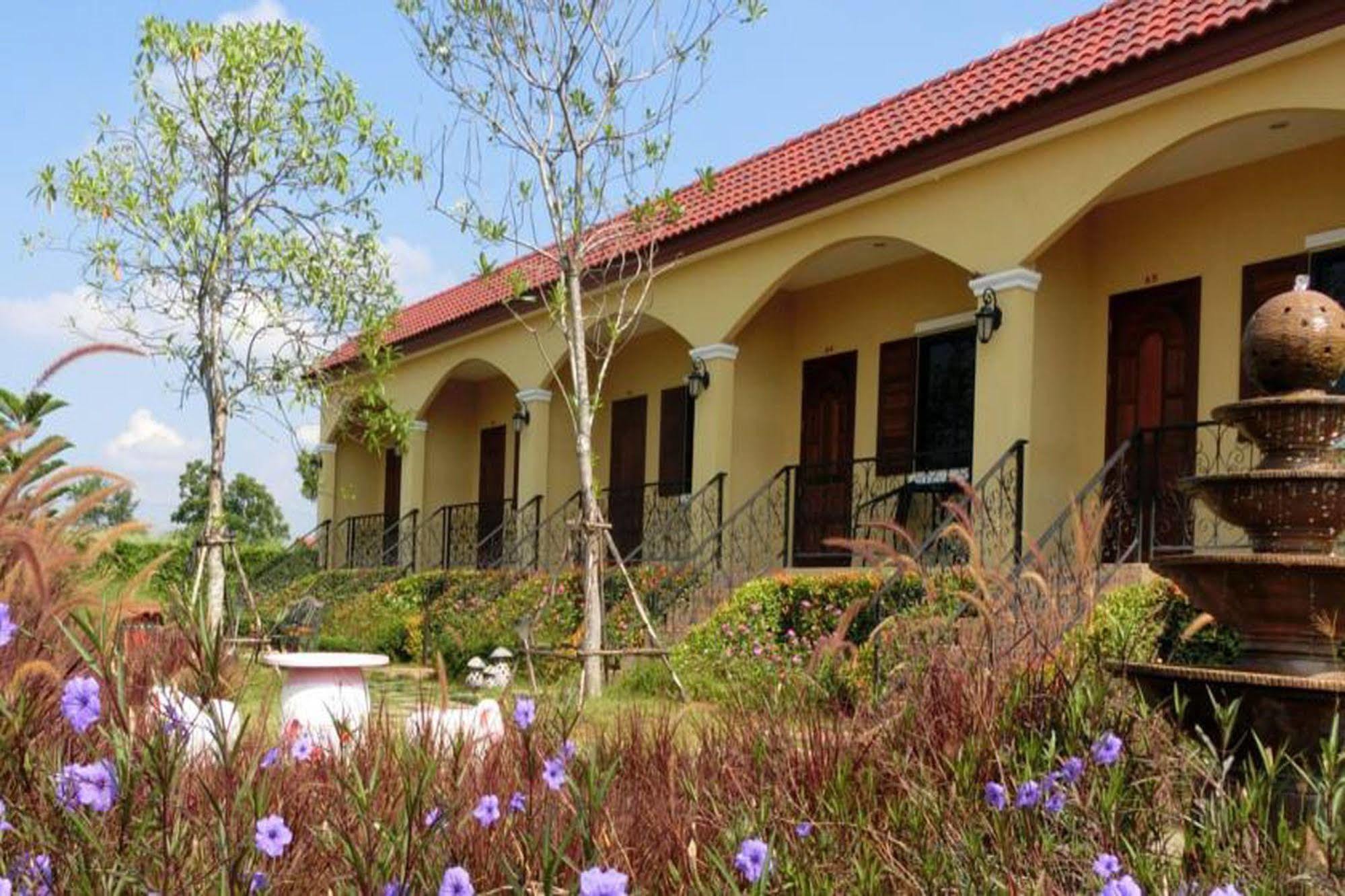 Sierra View Resort Ban Khanong Phra Nua Exterior photo