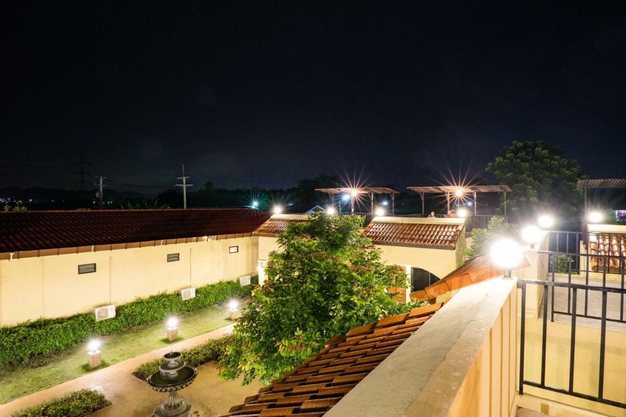 Sierra View Resort Ban Khanong Phra Nua Exterior photo